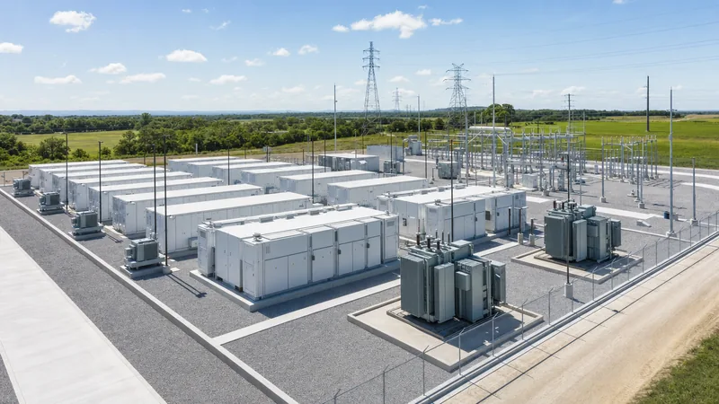 Utility-scale BESS installation complying with modern battery storage policy updates and interconnection standards