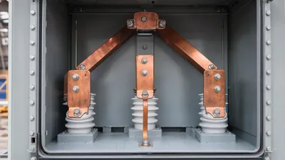 Internal terminal busbars showing connections inside a corner delta transformer with grounded corner terminal